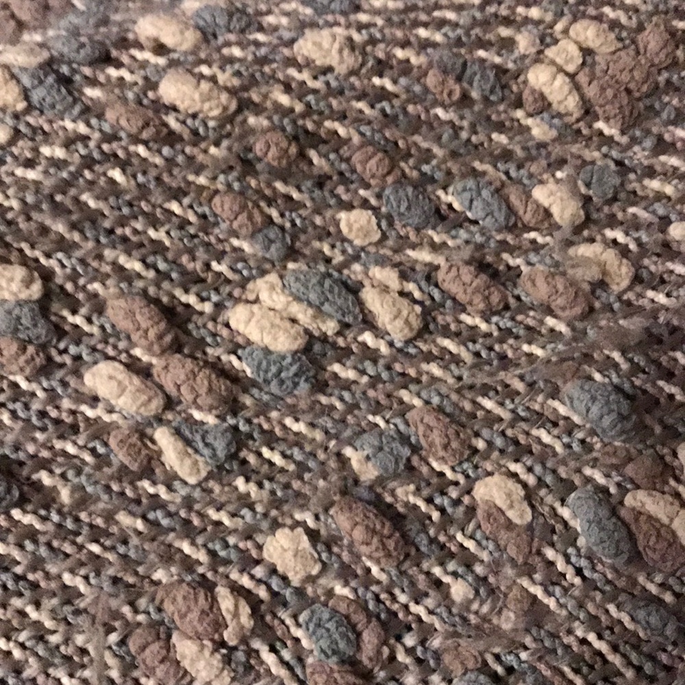 Meet your Posher, Mara